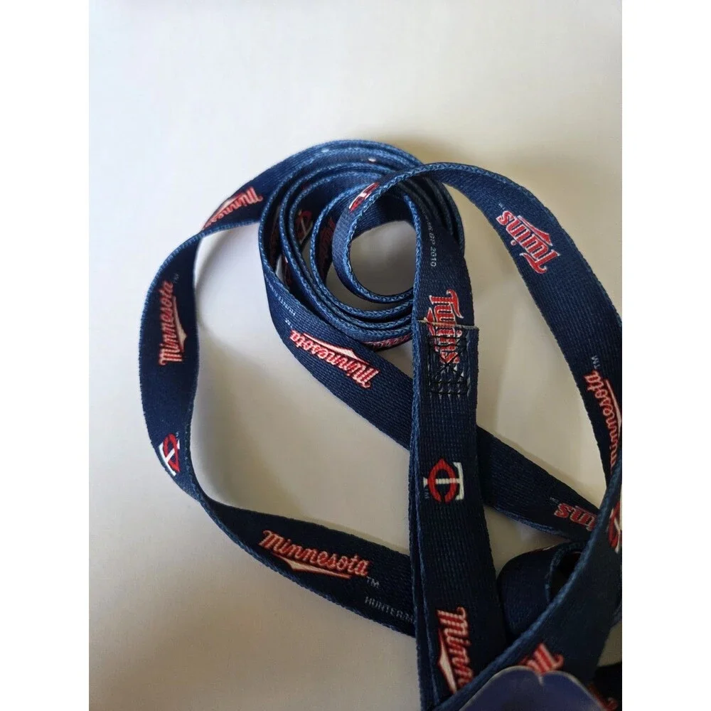 Minnesota Twins Logo Hunter DOG LEASH  Lanyard Blue Red MLB Baseball NWT